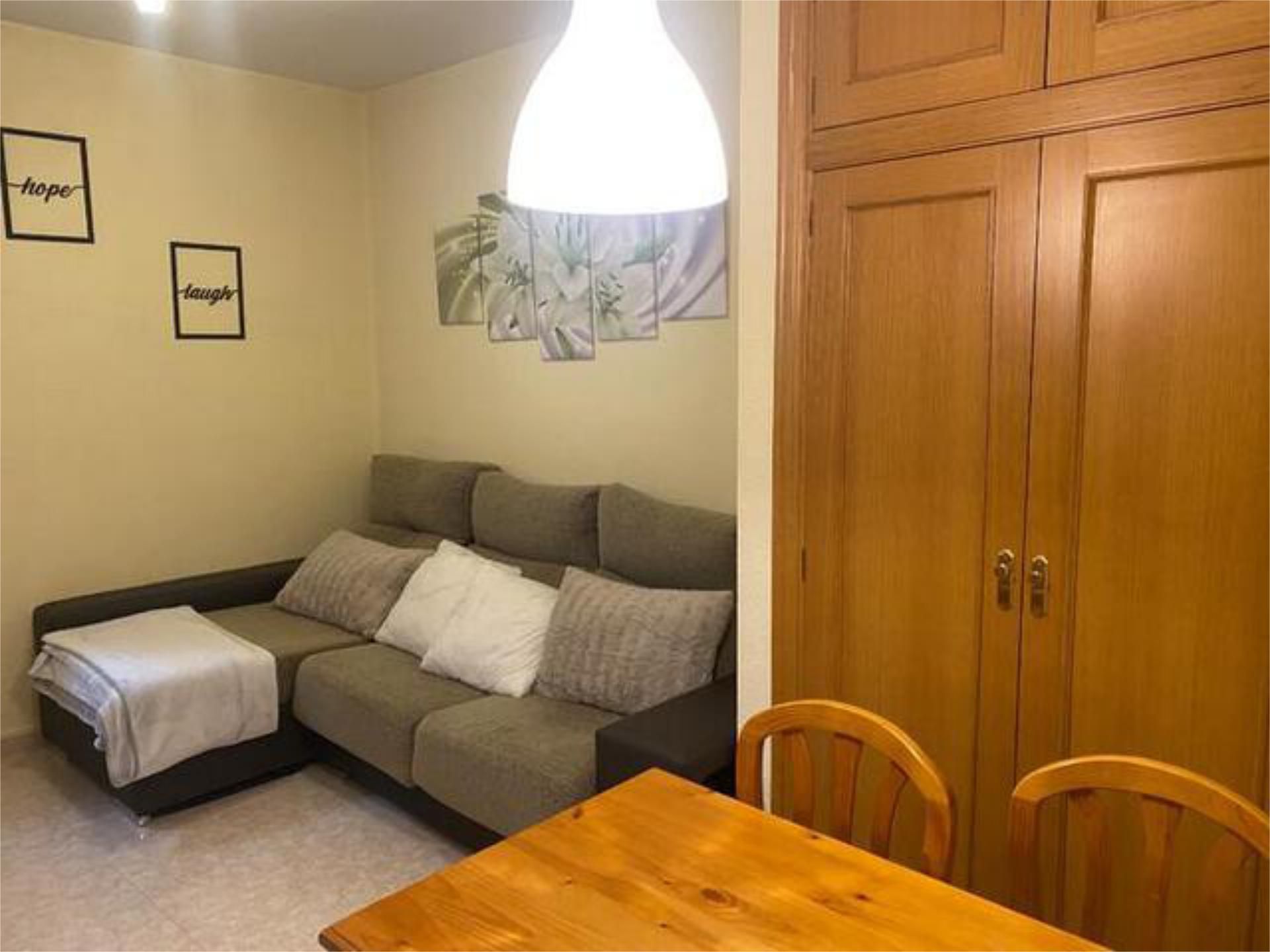 Sala d'estar de Apartament en venda en Soria Capital 