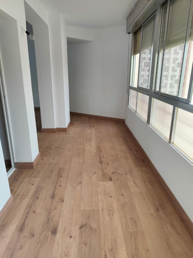 Piso en venta en Calle Río Retamosillo, 6, Santa María de Benquerencia Piso en venta en Toledo Capital con Calefacción, Parquet y Terraza