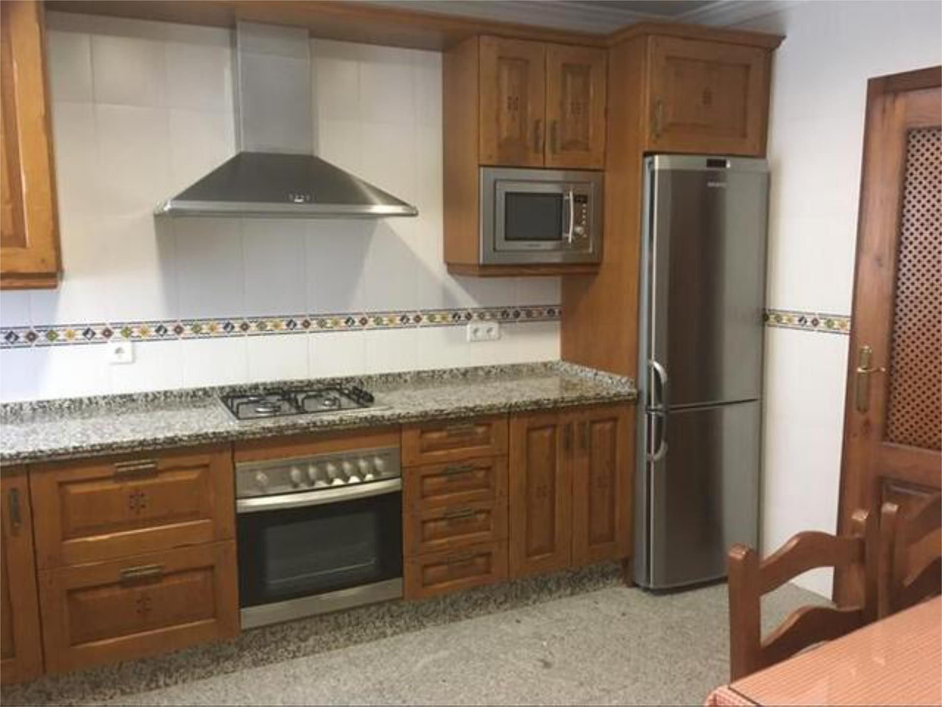 Cocina de Piso de alquiler en Olvera con Terraza y Amueblado