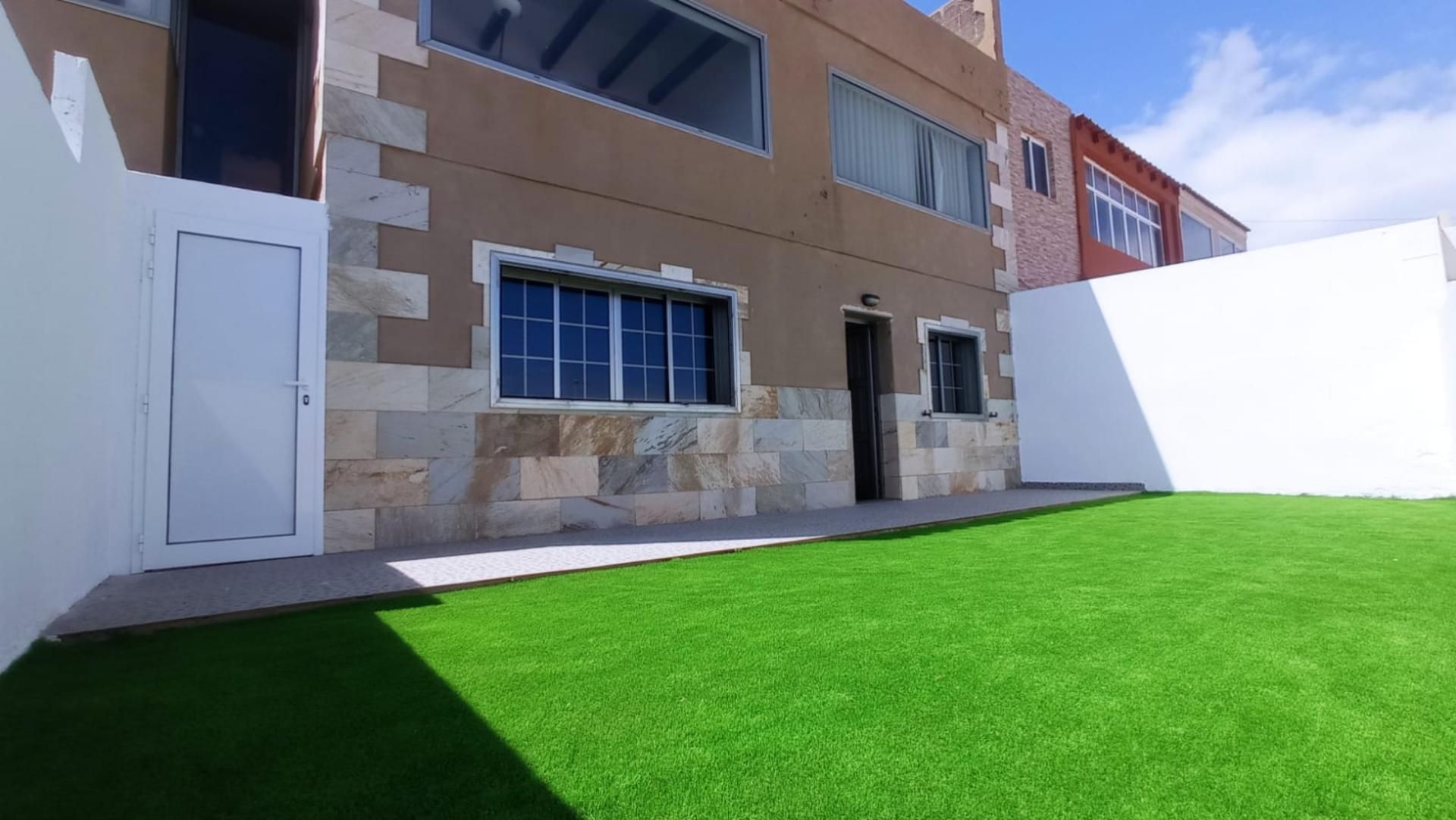 Terrassa de Pis de lloguer en Telde amb Terrassa i Rentadora