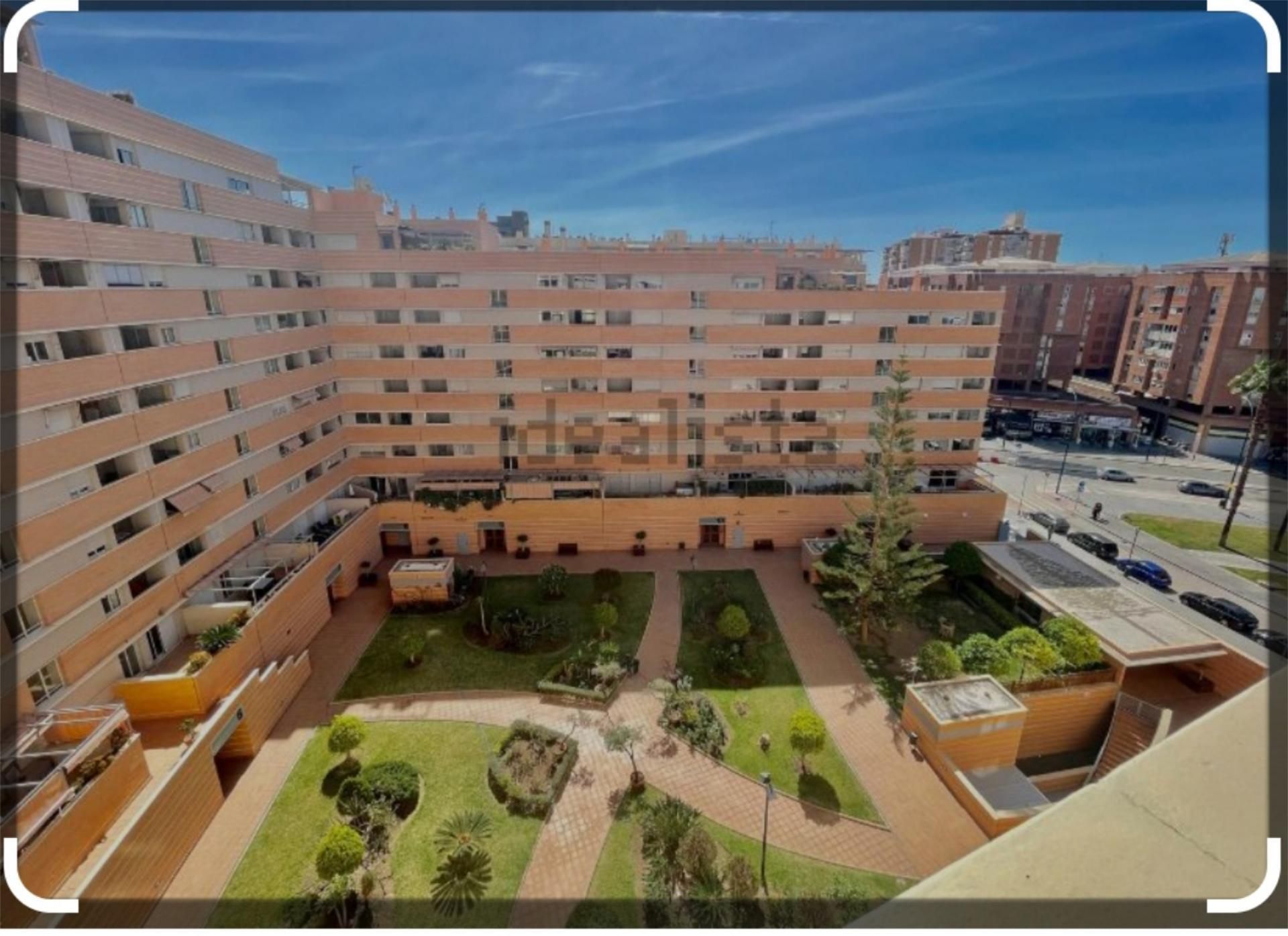 Vista exterior de Pis en venda en Málaga Capital amb Aire condicionat, Calefacció i Terrassa