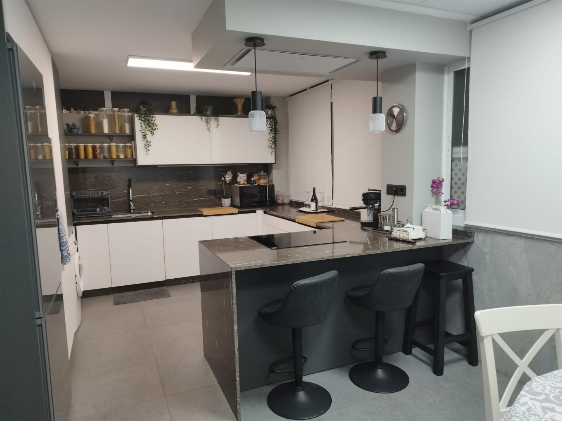 Cocina de Dúplex en venta en Cartagena con Aire acondicionado, Calefacción y Terraza