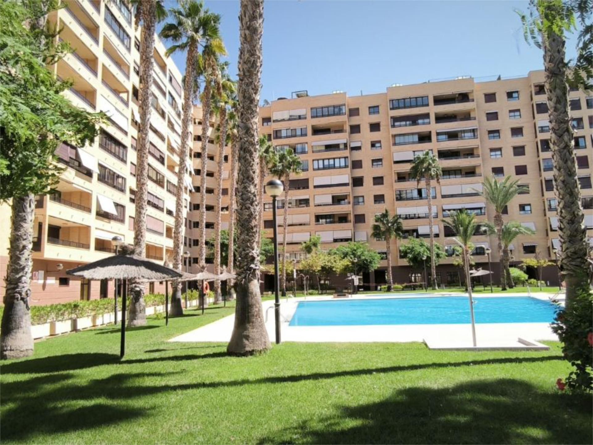 Exterior view of Flat to rent in Alicante / Alacant  with Air Conditioner, Heating and Terrace