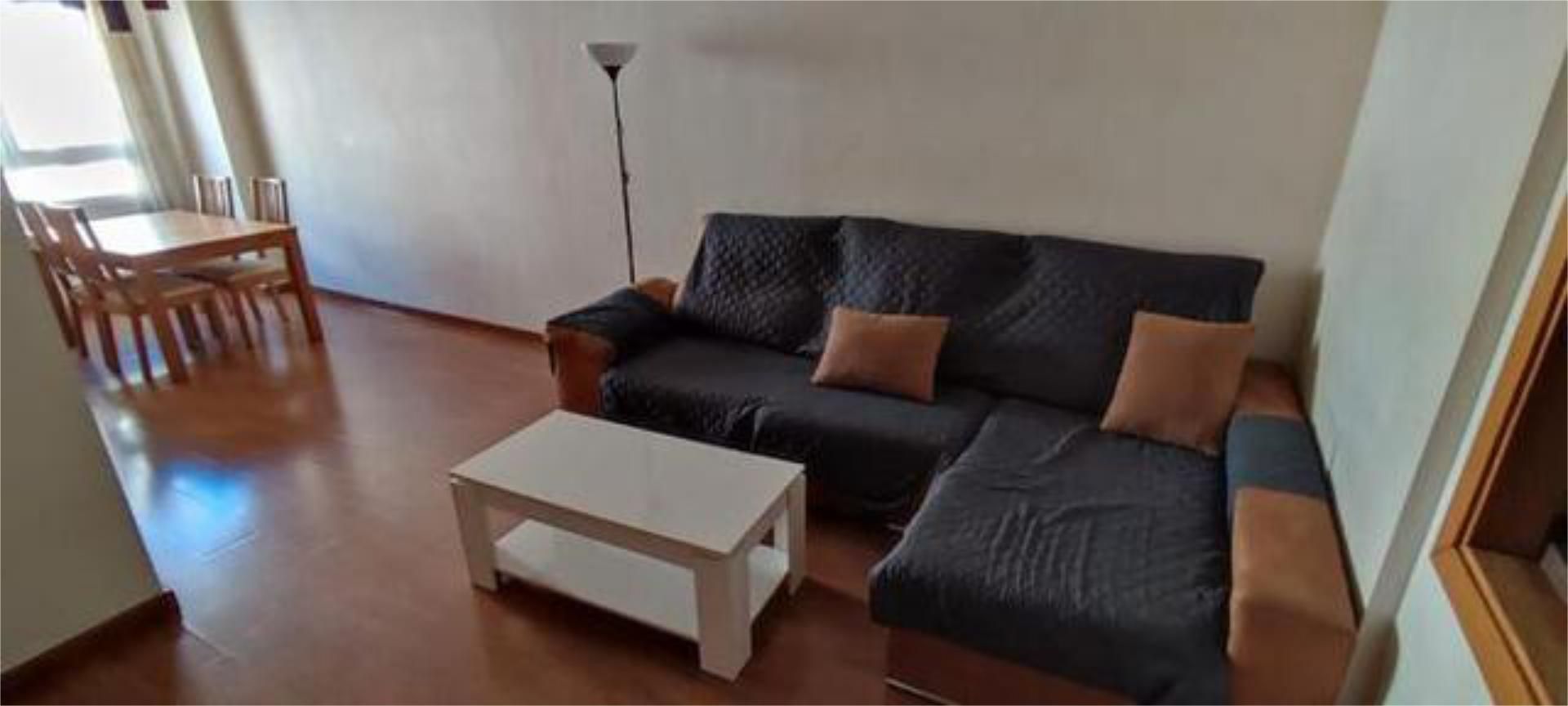 Sala de estar de Piso de alquiler en  Huelva Capital con Amueblado