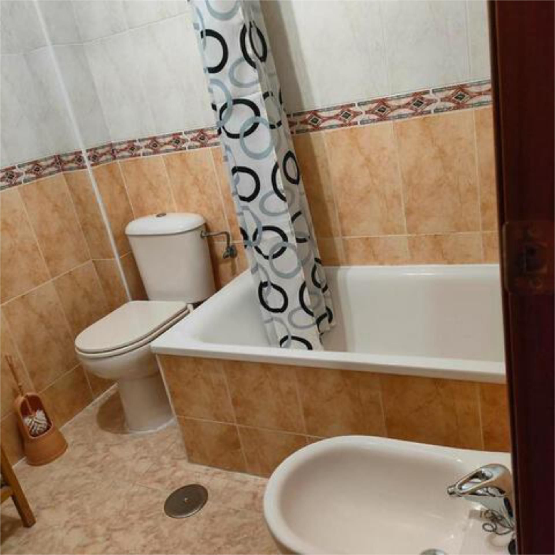 Flat to rent in Torre del Campo