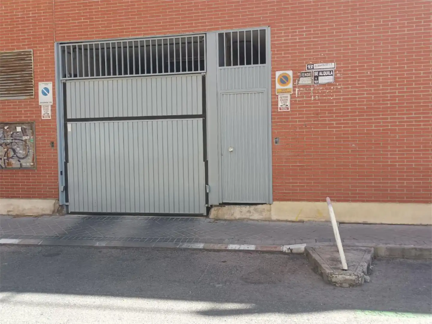 Garage for rent in Calle de Rafael Ceballos, 2, Almenara -Ventilla Parking of Garage for rent in Madrid