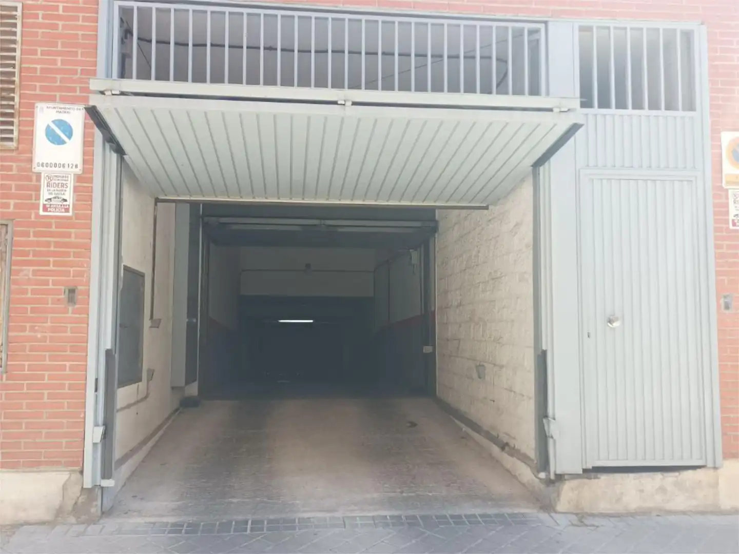 Garage for rent in Calle de Rafael Ceballos, 2, Almenara -Ventilla Garage for rent in Madrid
