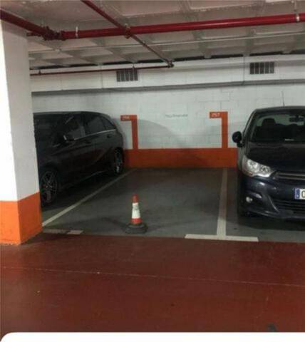 Garaje en Alquiler en Centre