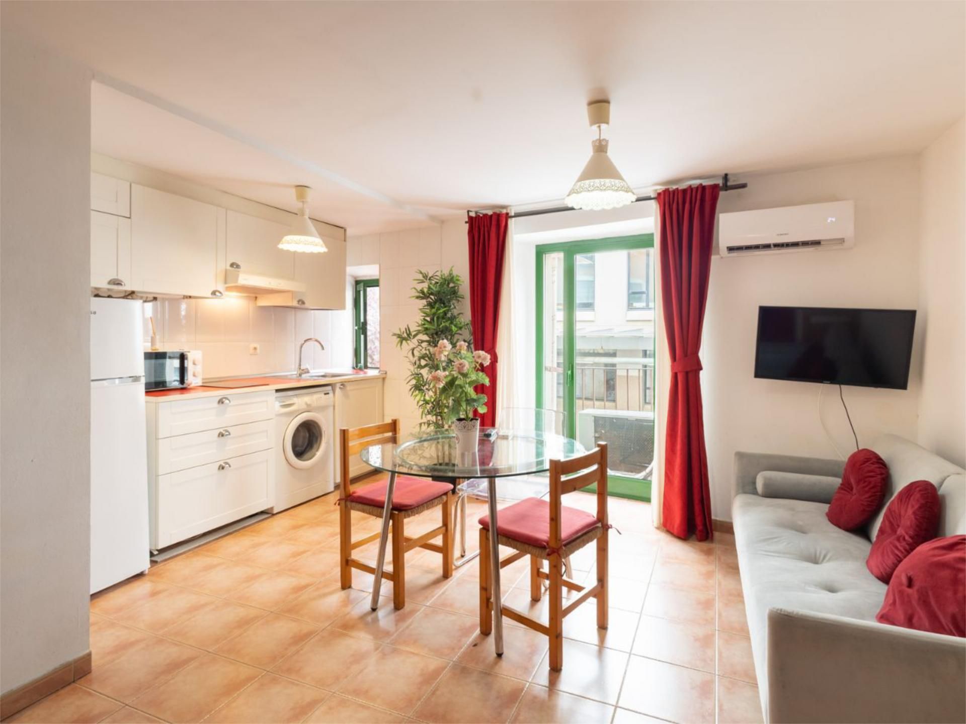 Kitchen of Flat for sale in  Barcelona Capital  with Air Conditioner and Balcony