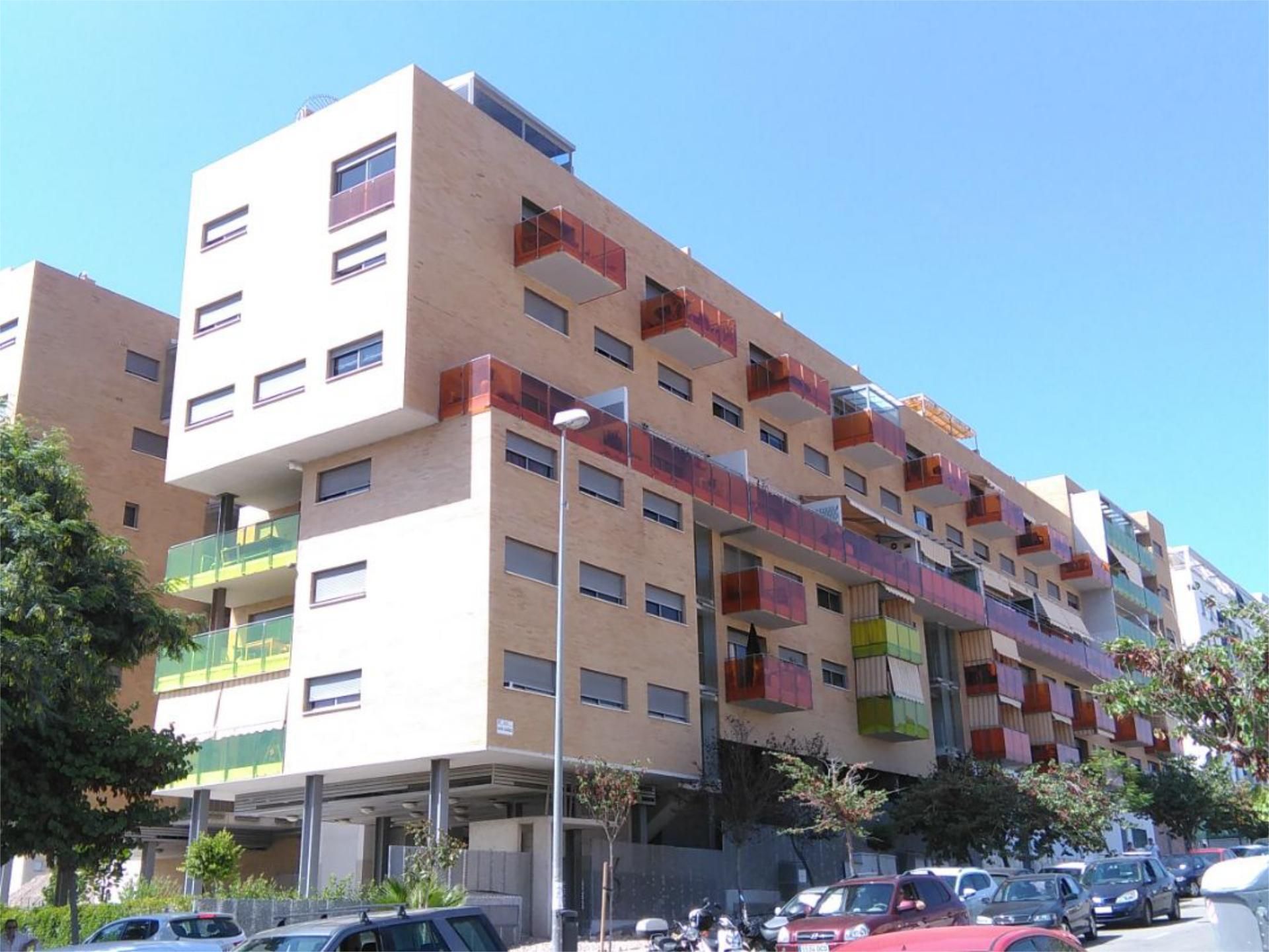 Vista exterior de Piso de alquiler en Málaga Capital con Terraza, Piscina y Amueblado