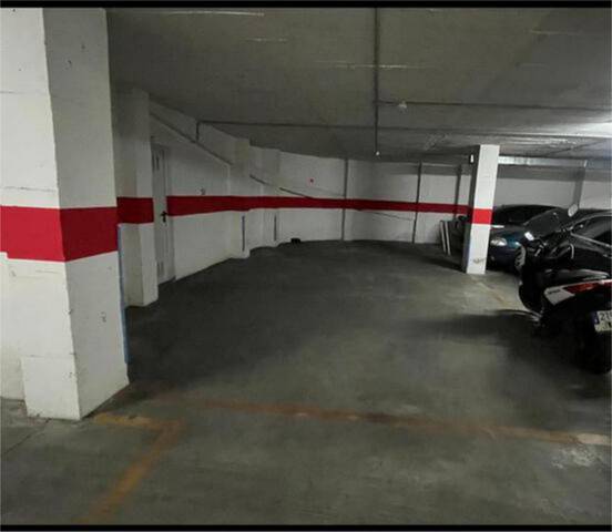 Garaje en Alquiler en Pardaleras