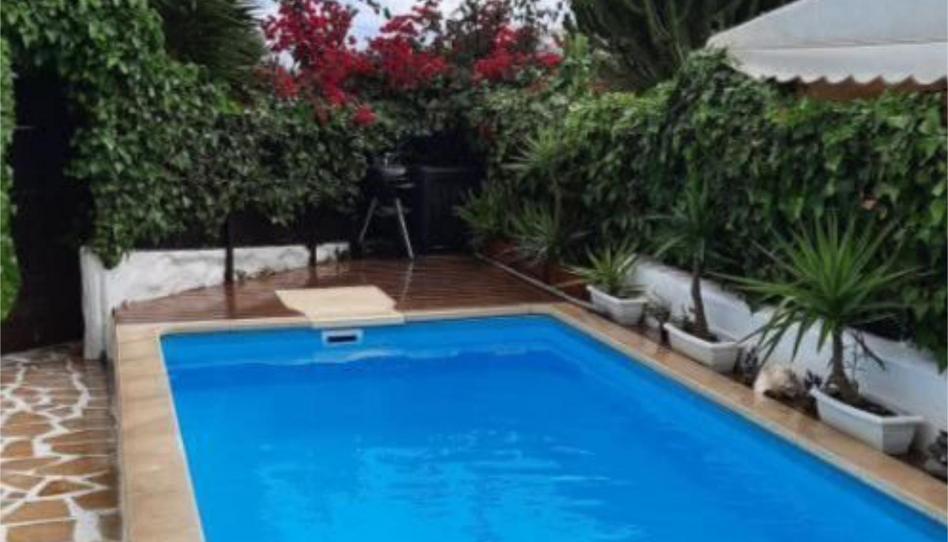Single-family semi-detached for sale in Carrer Brasília, 1, Puig d'en Valls, Illes Balears - image 1 Photo 1 of Single-family semi-detached for sale in Carrer Brasília, 1, Puig d'en Valls, Illes Balears