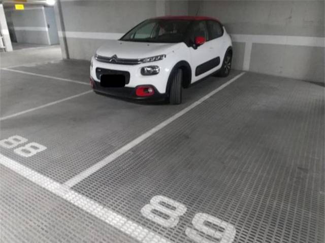 Garaje en Venta en Plaza del Descubridor Diego de Ordás, 7 en Ríos Rosas - Nuevos Ministerios