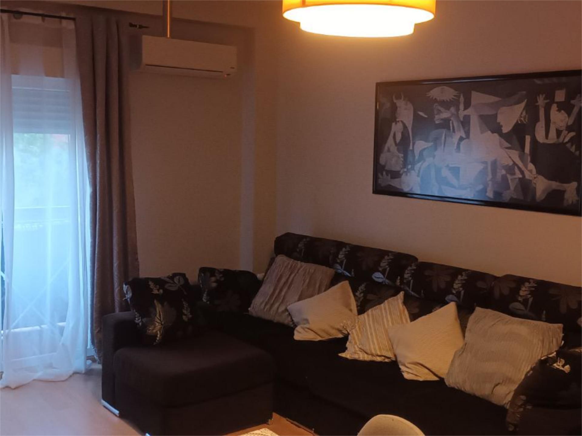 Sala de estar de Piso en venta en  Córdoba Capital con Aire acondicionado, Parquet y Terraza
