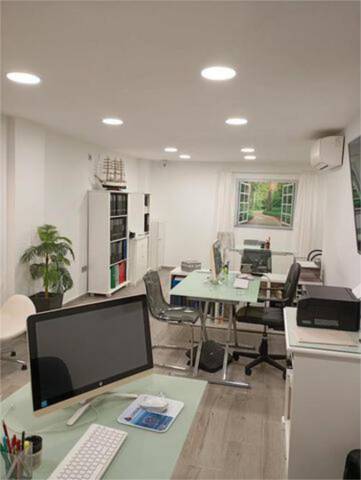 Oficina en Alquiler en Ensanche Centro - Puerto