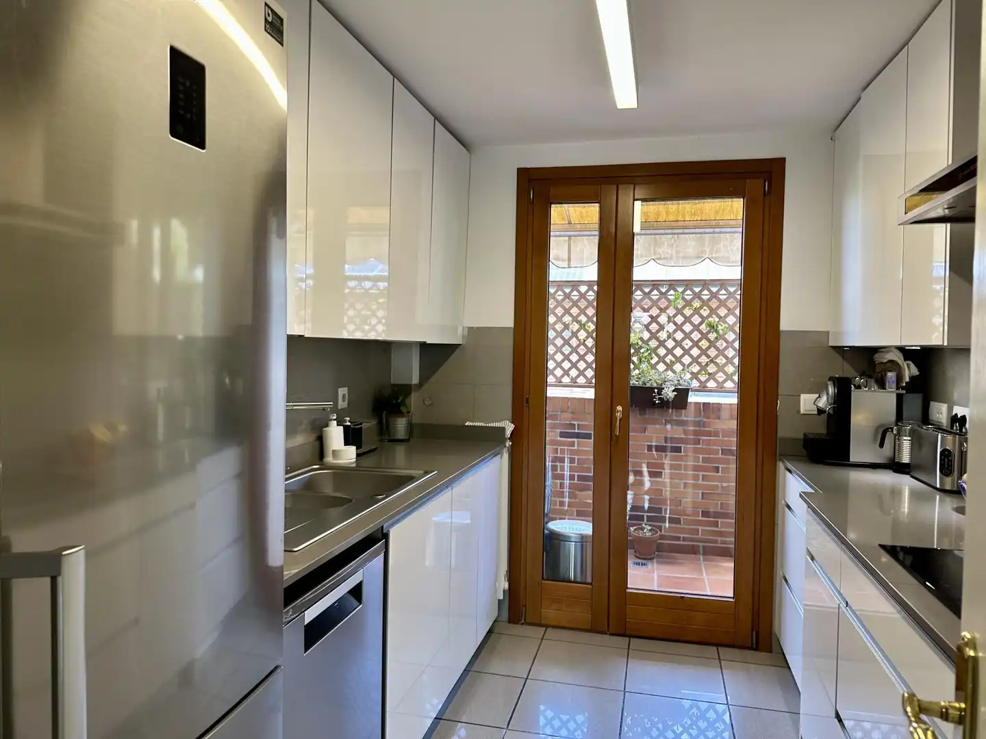 Piso en venta en Calle Playa de las Américas, 36, El Pinar - Punta Galea Cocina de Piso en venta en Las Rozas de Madrid con Aire acondicionado, Terraza y Piscina