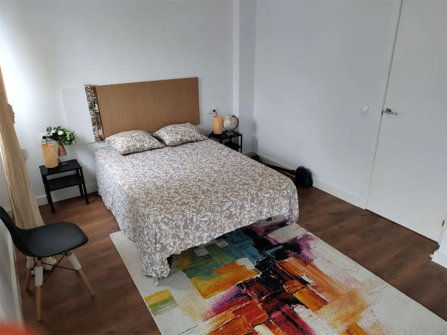 Bedroom of Flat for sale in Camas  with Air Conditioner, Terrace and Balcony