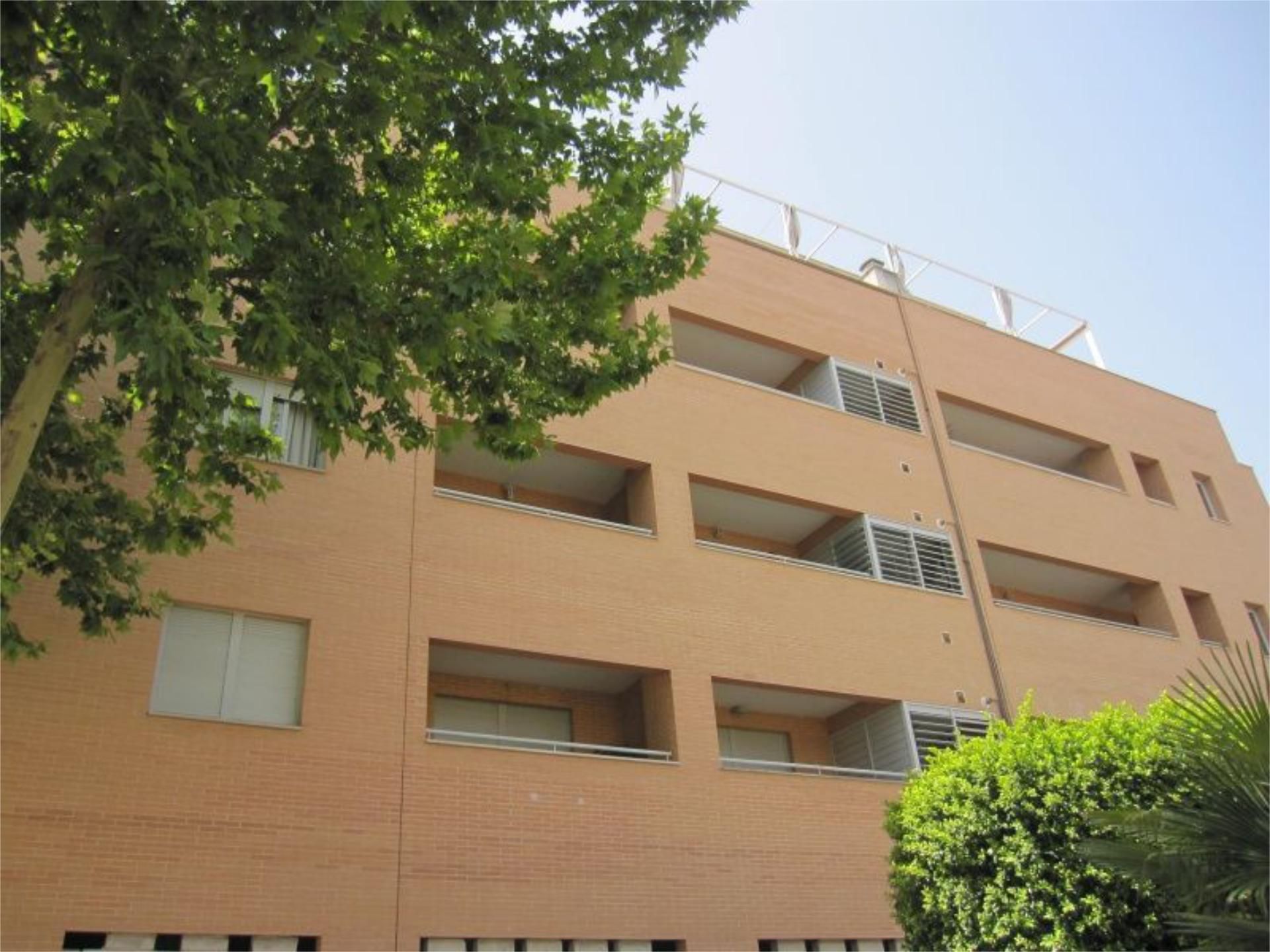 Vista exterior de Pis de lloguer en Bormujos amb Aire condicionat, Jardí privat i Parquet