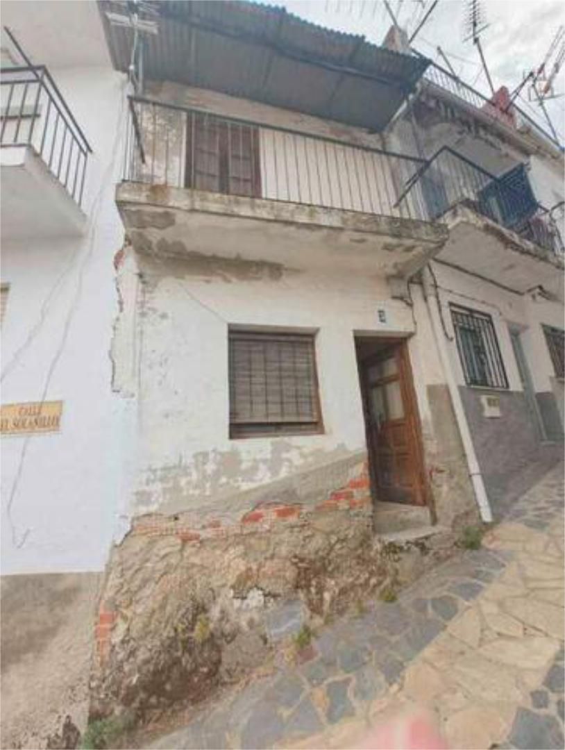 Exterior view of House or chalet for sale in Cabrero