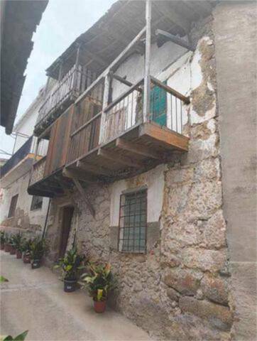 Casa-chalet en Venta en Cabrero