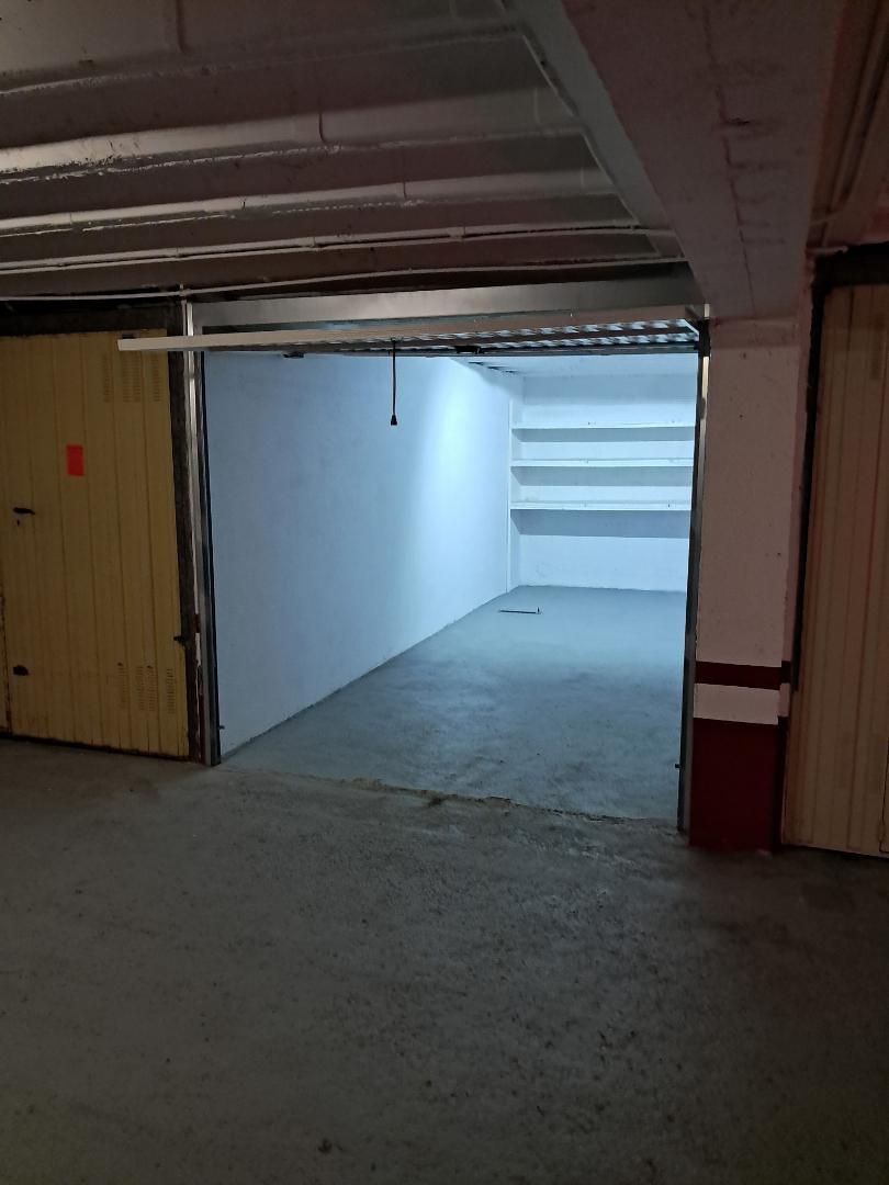 Garage for sale in Zarautz