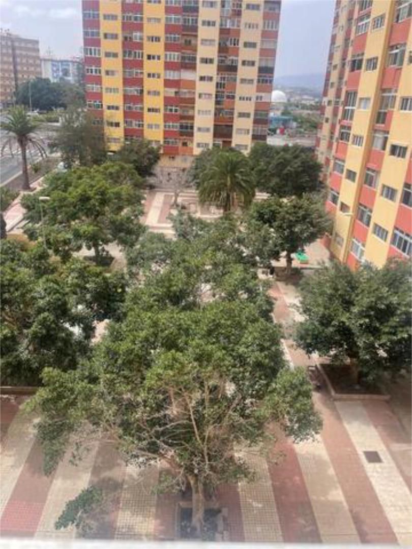 Vista exterior de Pis en venda en Las Palmas de Gran Canaria