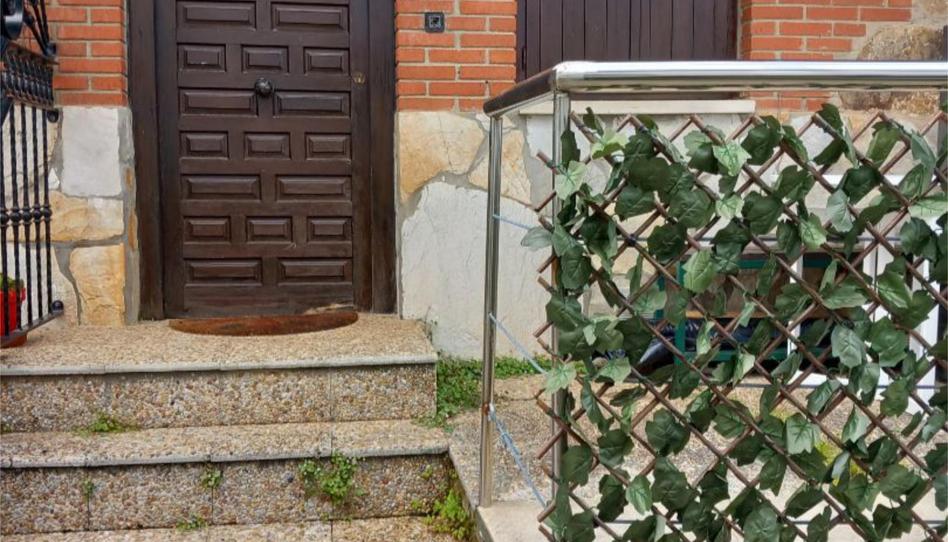 Flat to rent in Barrio Sel de la Carrera, 2, Luena , Cantabria - image 1 Photo 1 of Flat to rent in Barrio Sel de la Carrera, 2, Luena , Cantabria