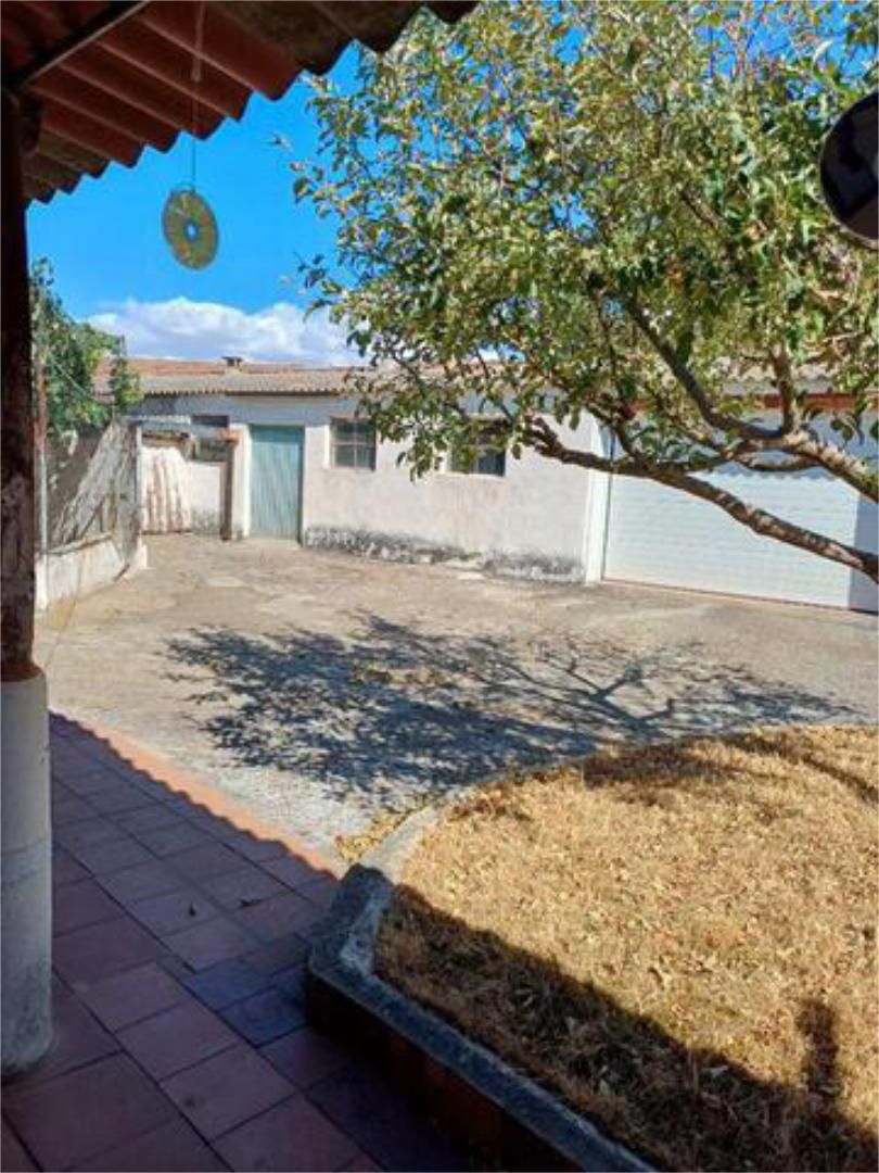 Vista exterior de Casa o xalet en venda en Villademor de la Vega amb Calefacció, Jardí privat i Terrassa