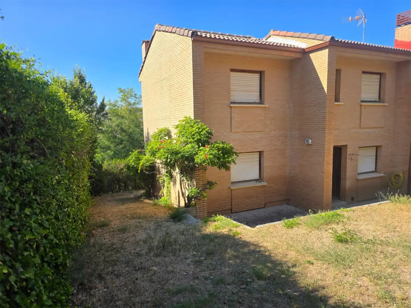 Casa o xalet en venda a Parque Virgen de la Salud, 36, Sigüenza Jardí de Casa o xalet en venda en Sigüenza amb Terrassa i Balcó