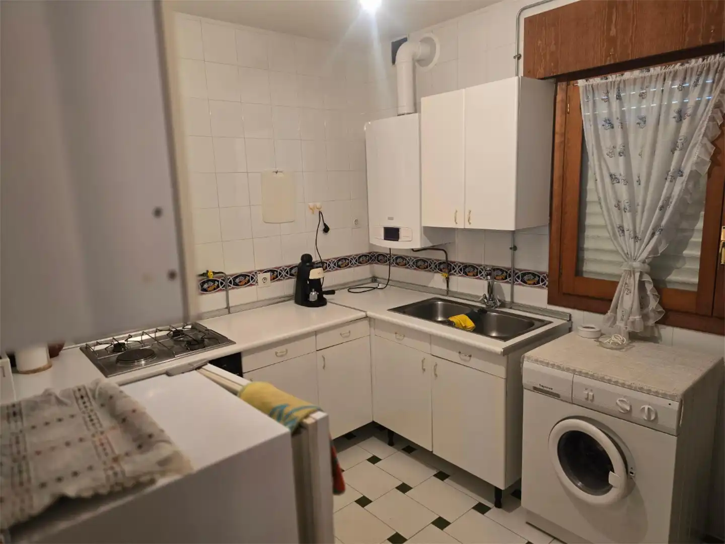 Casa o xalet en venda a Parque Virgen de la Salud, 36, Sigüenza Cuina de Casa o xalet en venda en Sigüenza amb Terrassa i Balcó