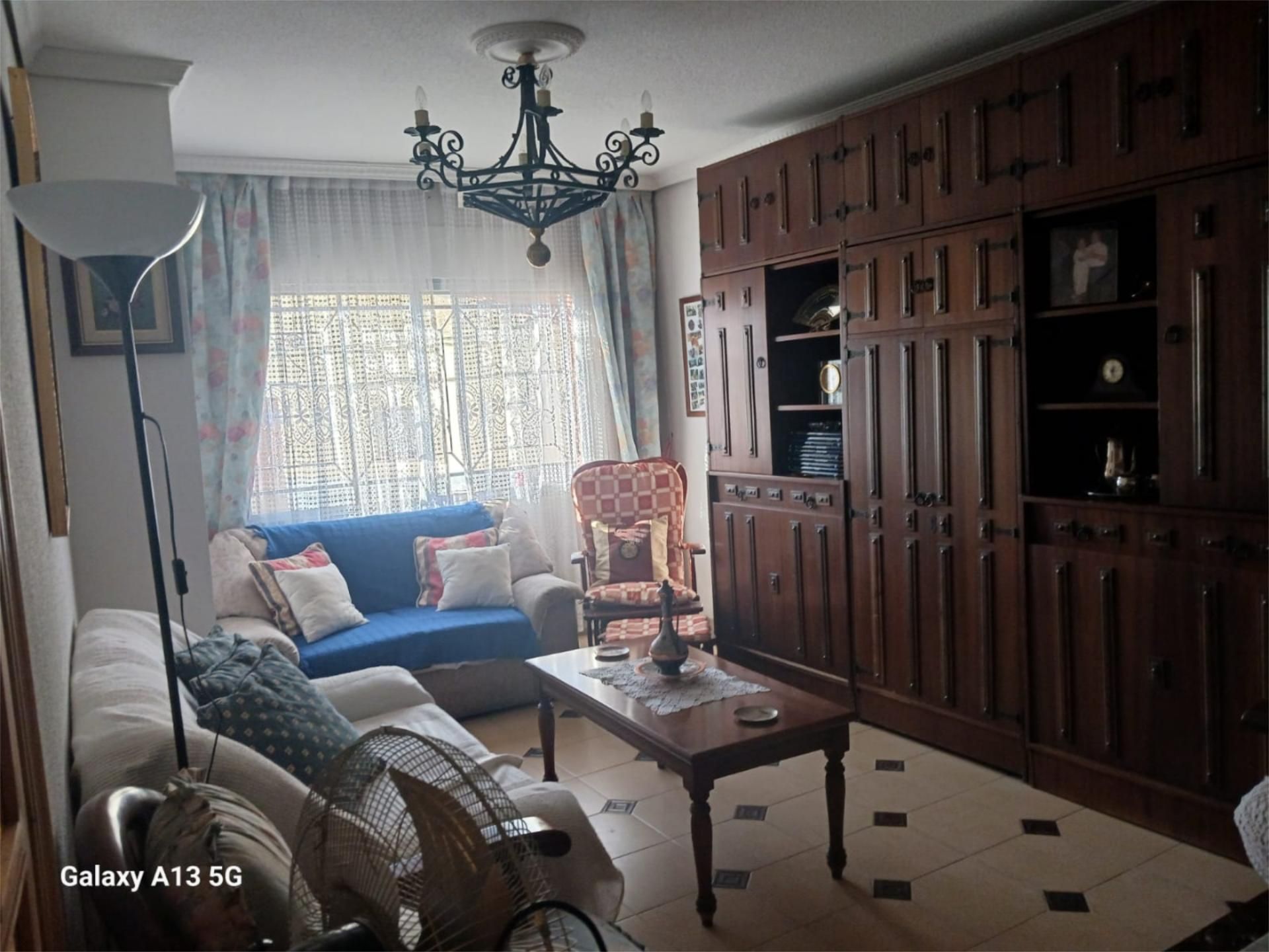 Sala d'estar de Casa adosada en venda en El Casar de Escalona amb Calefacció, Jardí privat i Terrassa