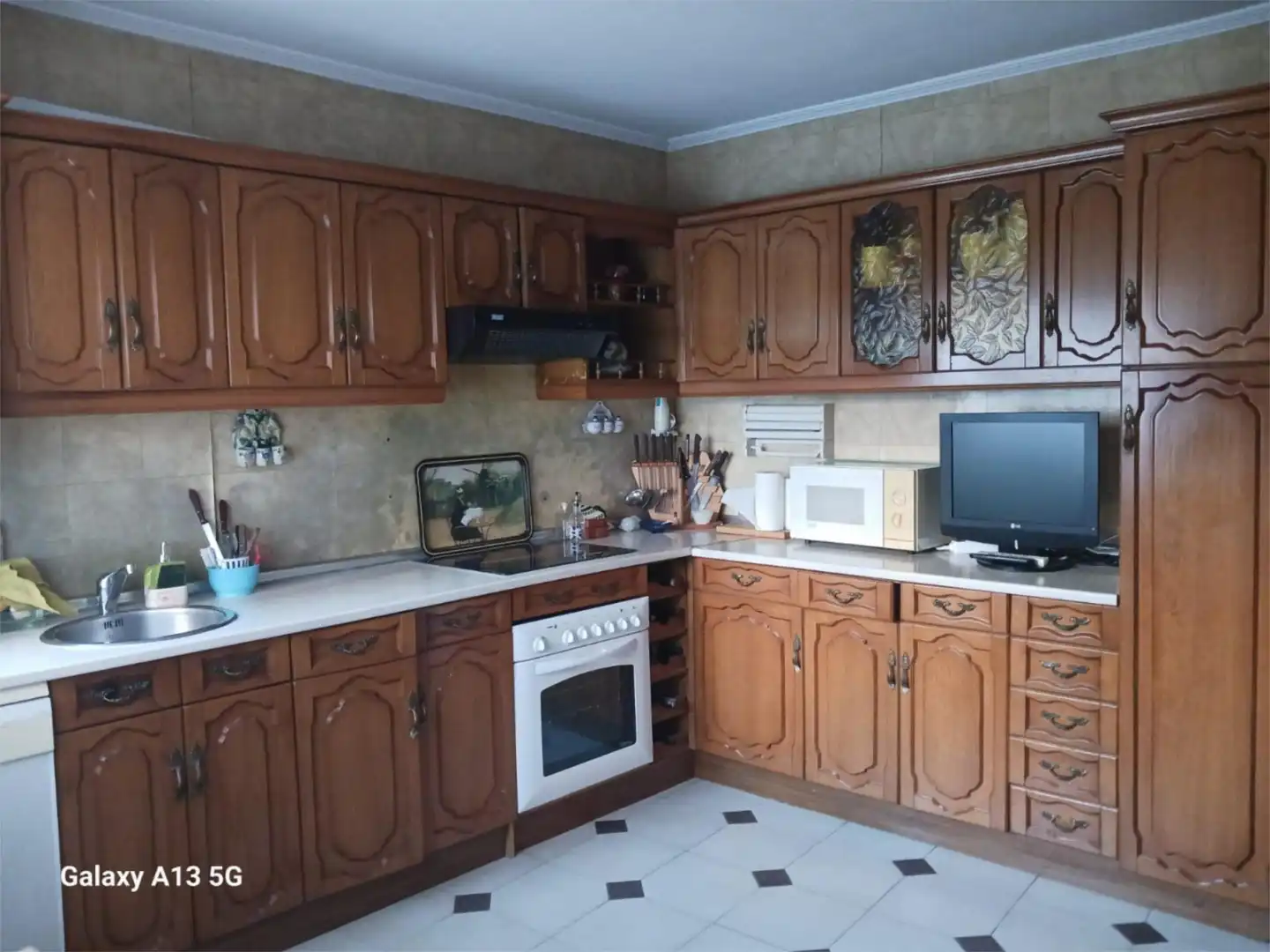 Casa adosada en venta en Calle Los Morales, 9, El Casar de Escalona Cocina de Casa adosada en venta en El Casar de Escalona con Terraza y Balcón