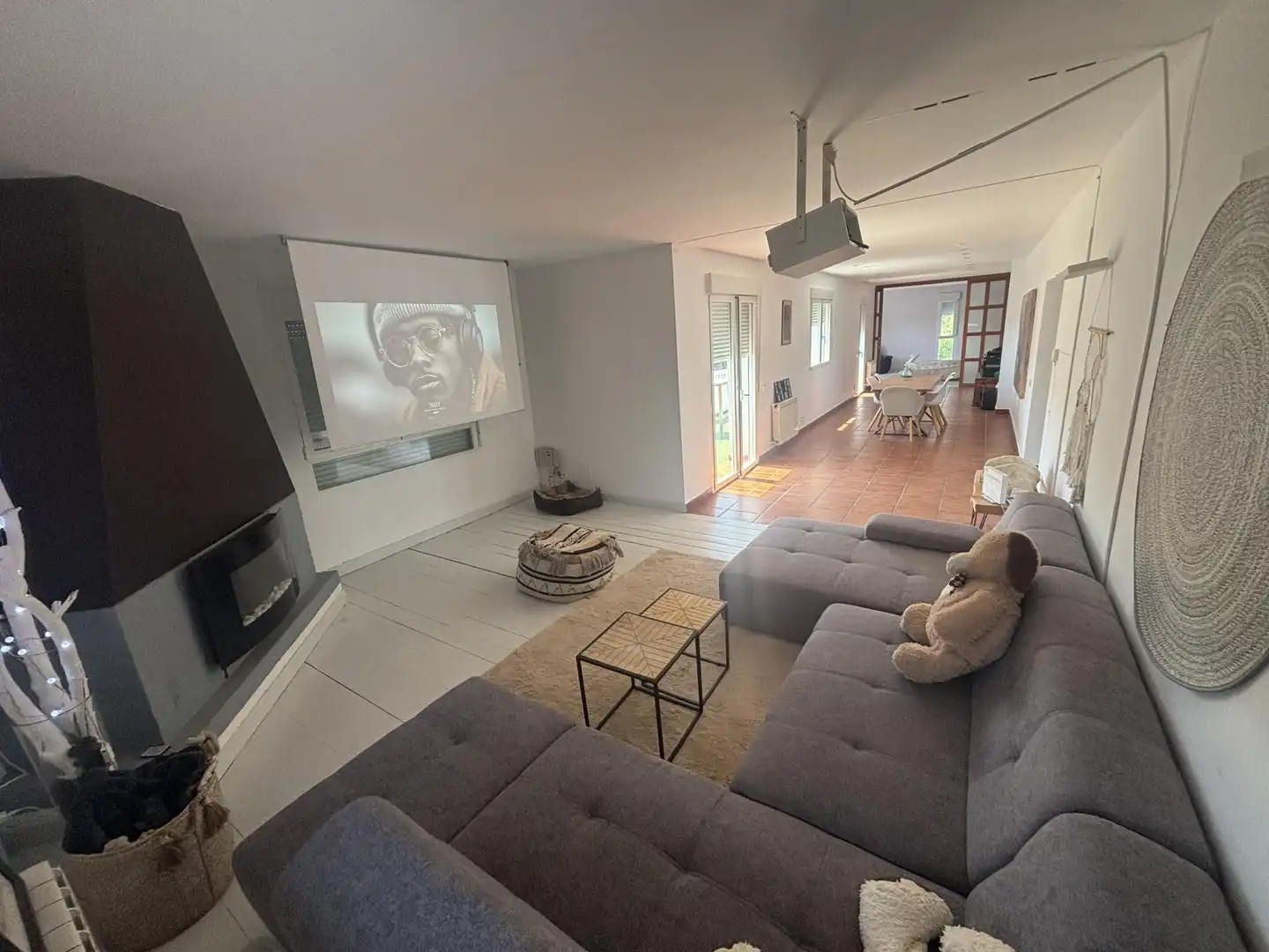 Casa o chalet en venta en Avenida Fondo del Tomillar, 6, El Monte Sala de estar de Casa o chalet en venta en Torrelodones con Calefacción, Jardín privado y Terraza