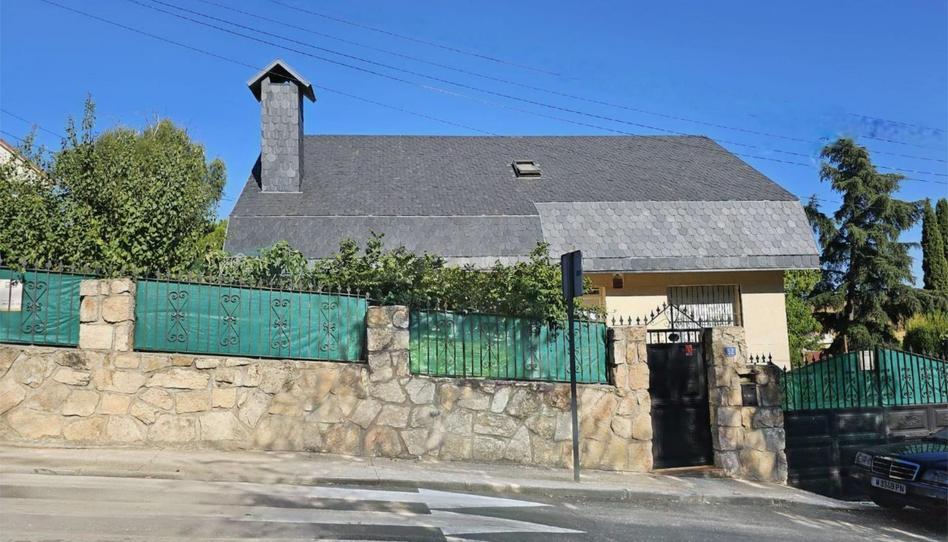 House or chalet for sale in Avenida del Portillo Romero, 52, Altos de Jarama, Madrid - image 1 Photo 1 of House or chalet for sale in Avenida del Portillo Romero, 52, Altos de Jarama, Madrid
