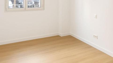 Foto 2 de Piso en venta en Calle de Torregrosa, 27, Pinar del Rey, Madrid