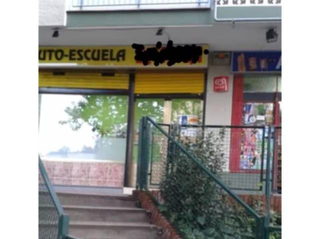 Local comercial en Venta en Calle de Mota del Cuervo, 72 en Canillas