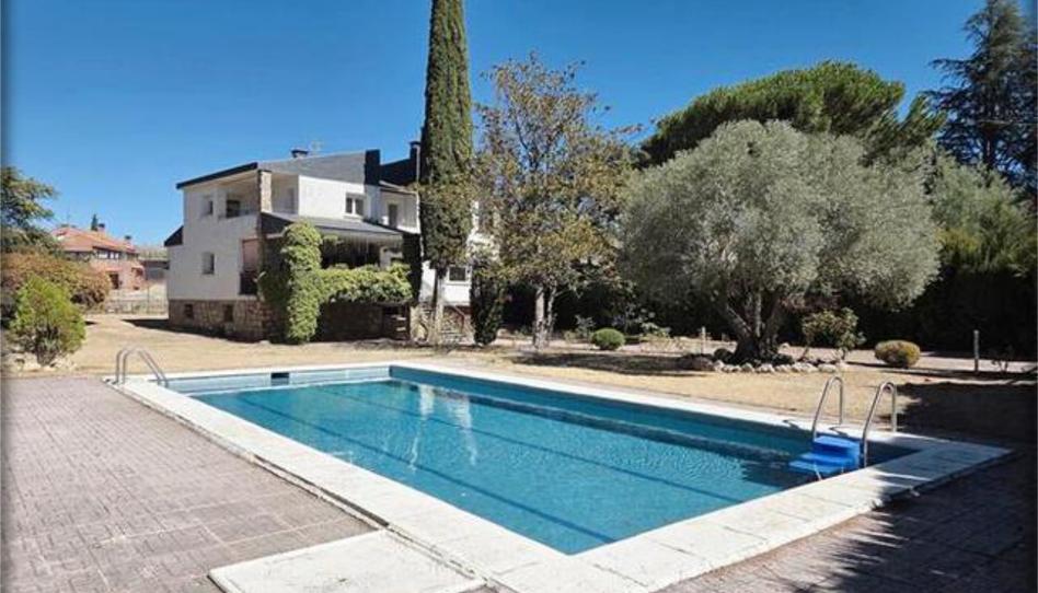 Casa adosada en venda a Alpedrete, Madrid - imatge 1 Foto 1 de Casa adosada en venda a Alpedrete, Madrid