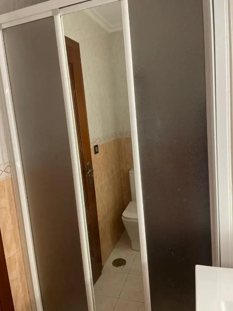 Houses for sale in Calle Segura, 7, La Flecha - Monasterio del Prado Bathroom of Houses for sale in Arroyo de la Encomienda with Heating, Private garden and Parquet flooring