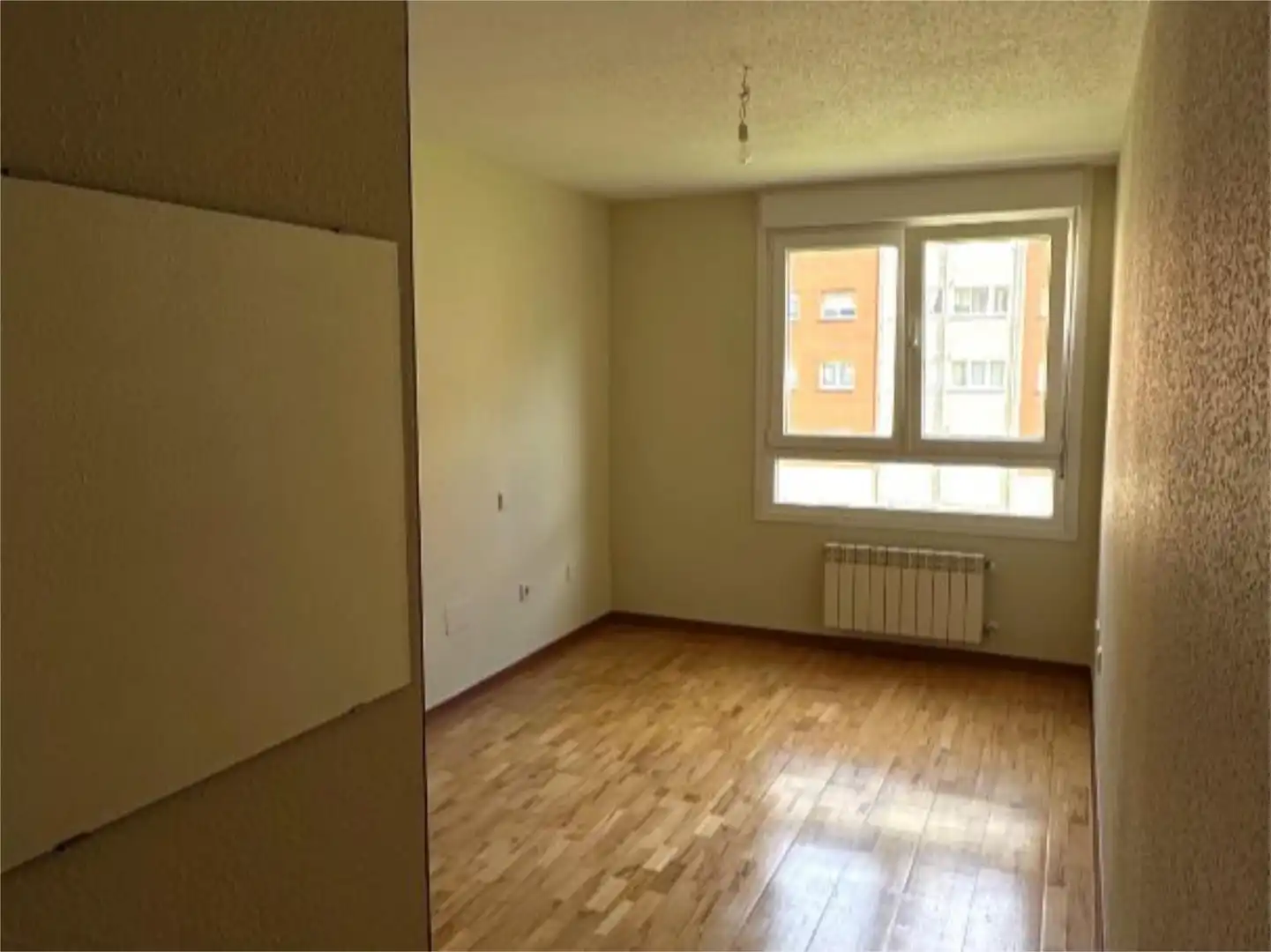 Piso en venta en Plaza María Blanchard, 13, Maliaño Habitación de Piso en venta en Camargo