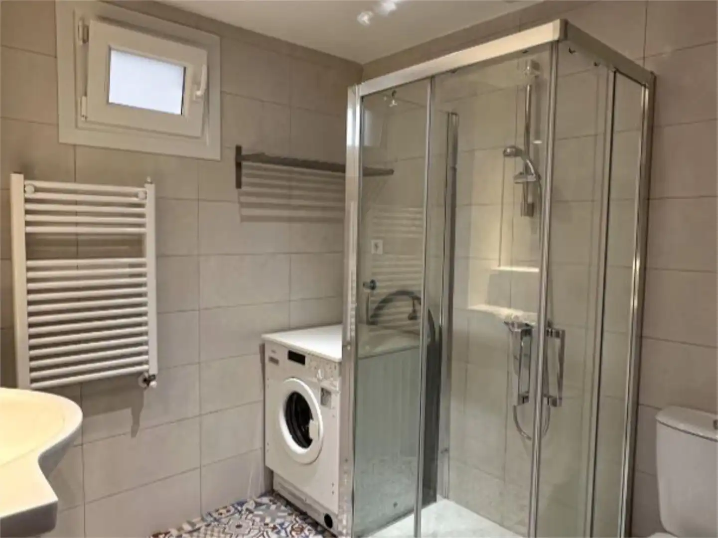Piso en venta en Plaza María Blanchard, 13, Maliaño Baño de Piso en venta en Camargo