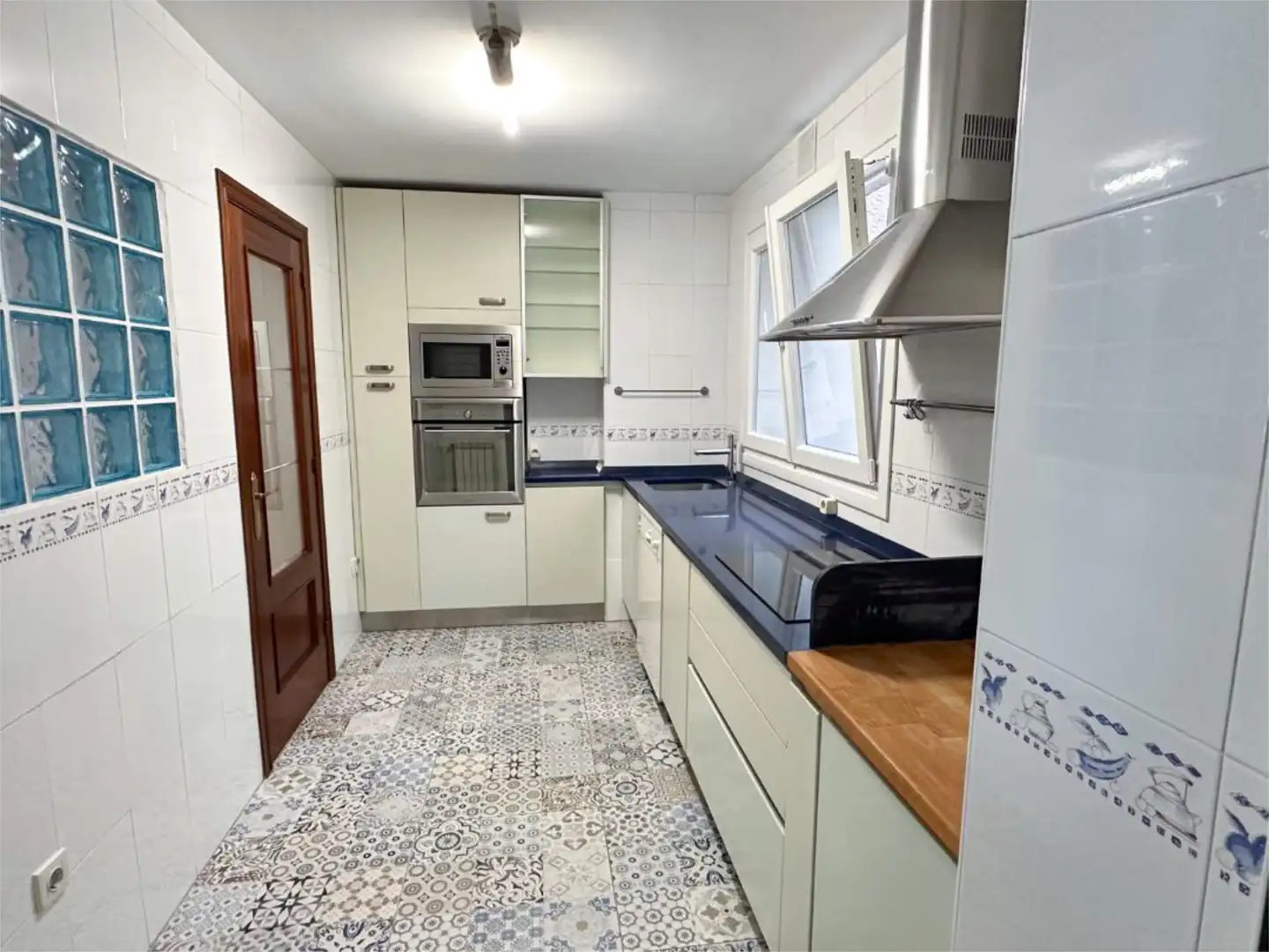 Piso en venta en Plaza María Blanchard, 13, Maliaño Cocina de Piso en venta en Camargo