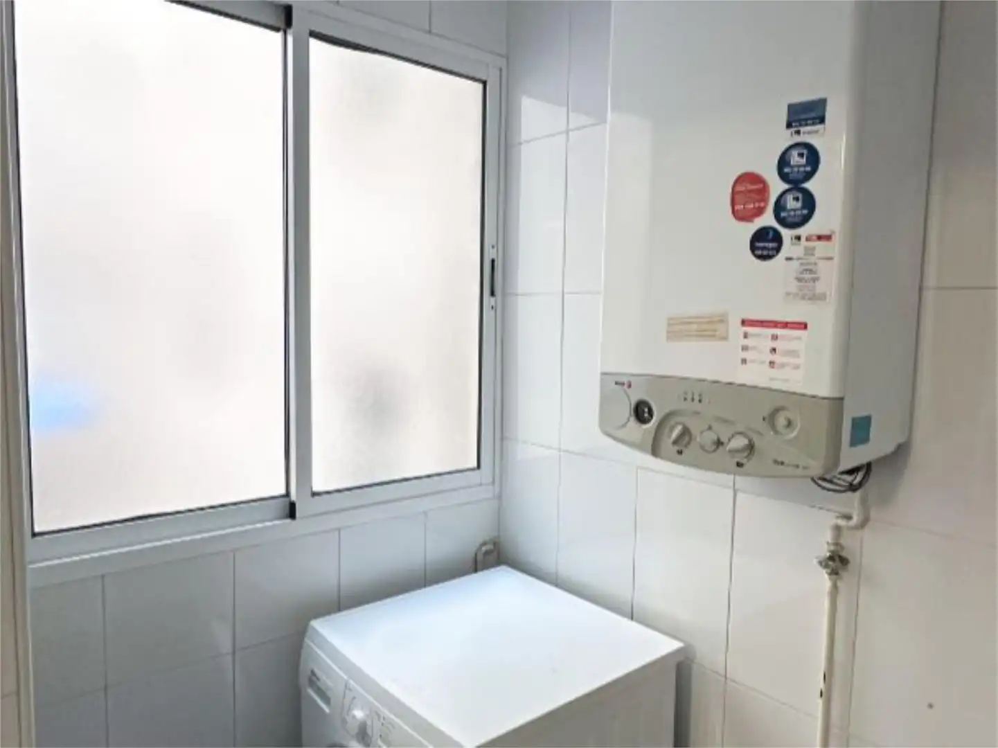 Piso en venta en Plaza María Blanchard, 13, Maliaño Baño de Piso en venta en Camargo