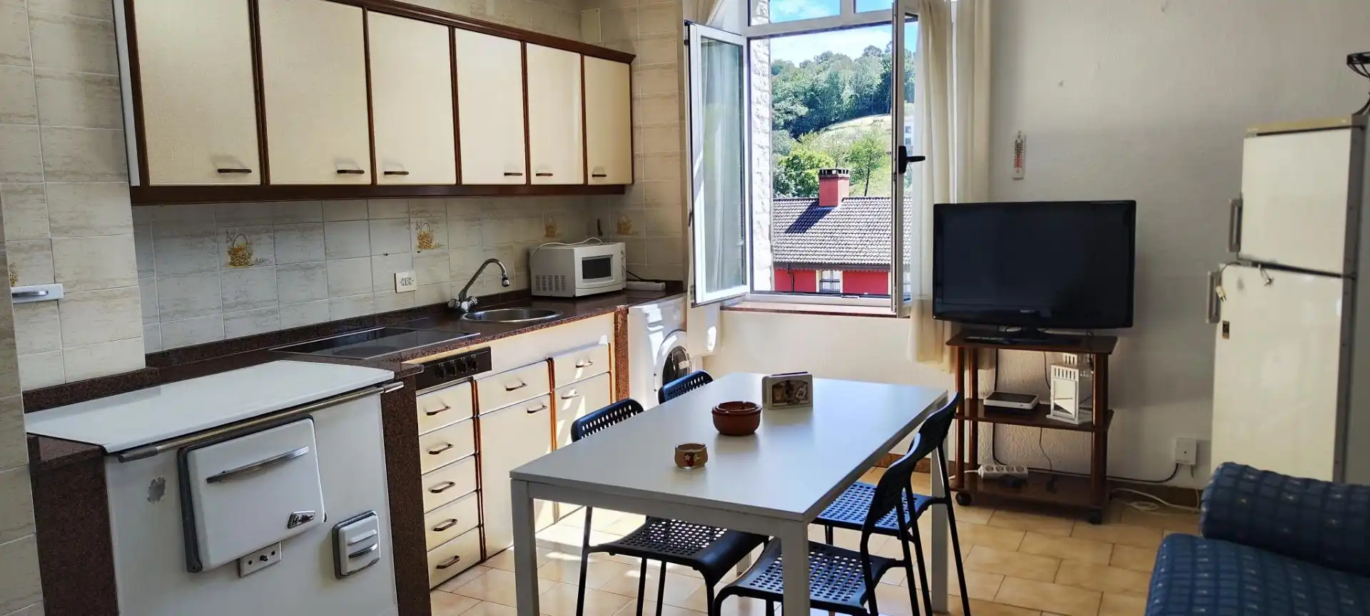 Wohnung zum Verkauf in Aldea Solvay, 4, Carbayin - Lieres - Valdesoto Küche von Wohnung zum Verkauf in Siero mit Heizung, Privatgarten und Abstellraum