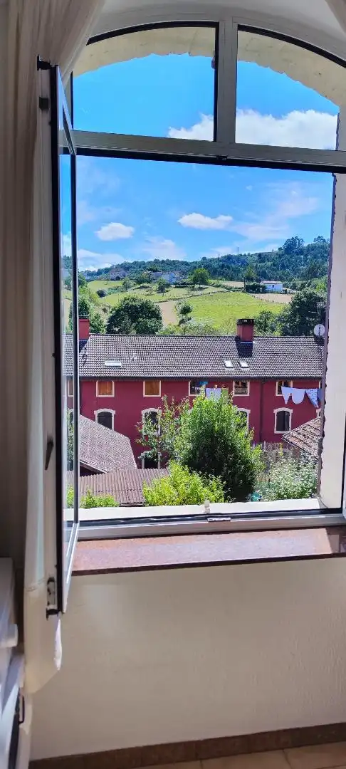Wohnung zum Verkauf in Aldea Solvay, 4, Carbayin - Lieres - Valdesoto Außenansicht von Wohnung zum Verkauf in Siero mit Heizung, Privatgarten und Abstellraum