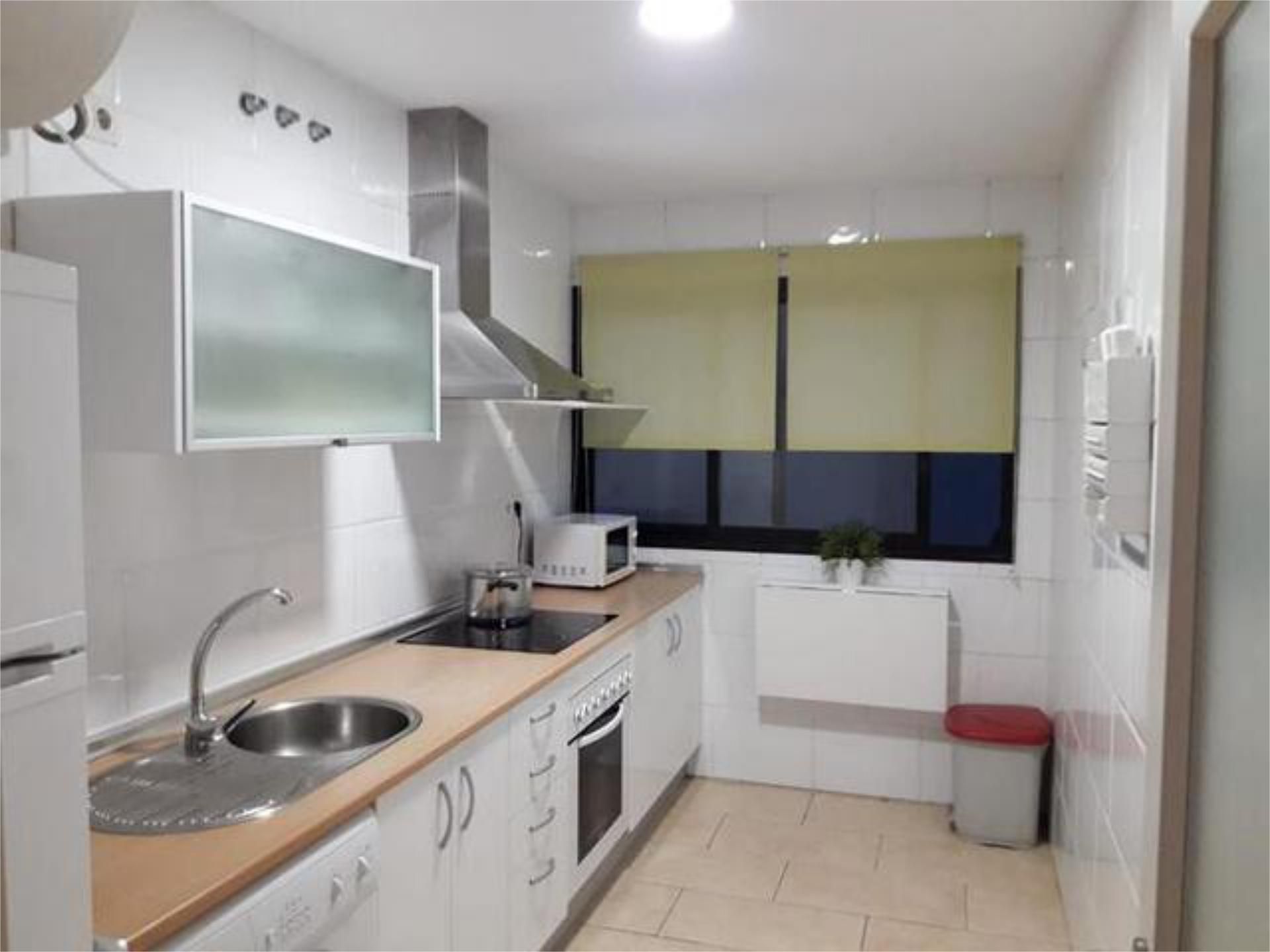 Kitchen of Flat to rent in Jerez de la Frontera  with Heating, Private garden and Terrace