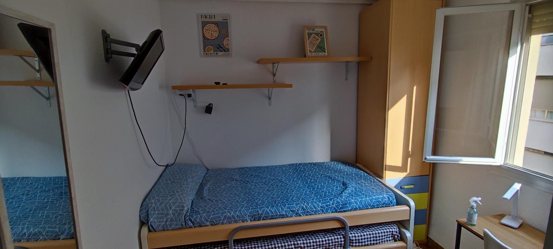 Flat to share in Calle Núñez de Balboa, 21, San Bartolomé - Millán de Priego
