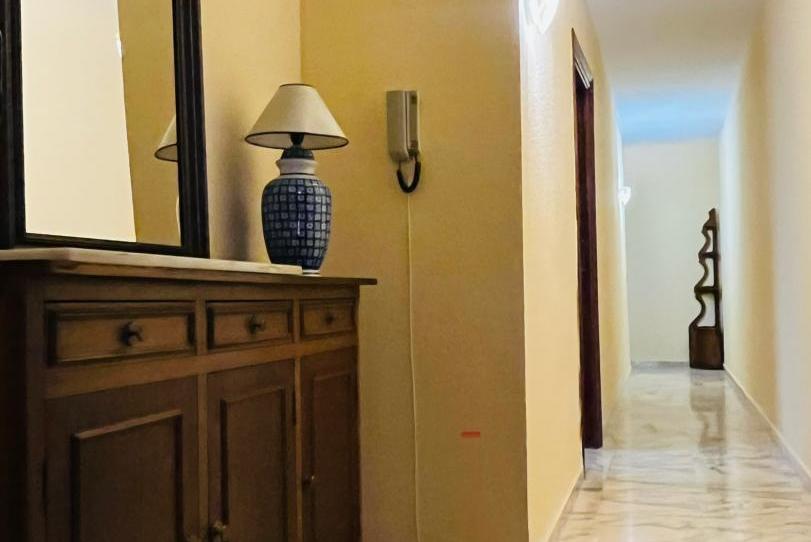 Pis per a compartir a Calle Almona de San Juan de Dios, 8, Centro - Sagrario, Granada - imatge 1 Foto 1 de Pis per a compartir a Calle Almona de San Juan de Dios, 8, Centro - Sagrario, Granada