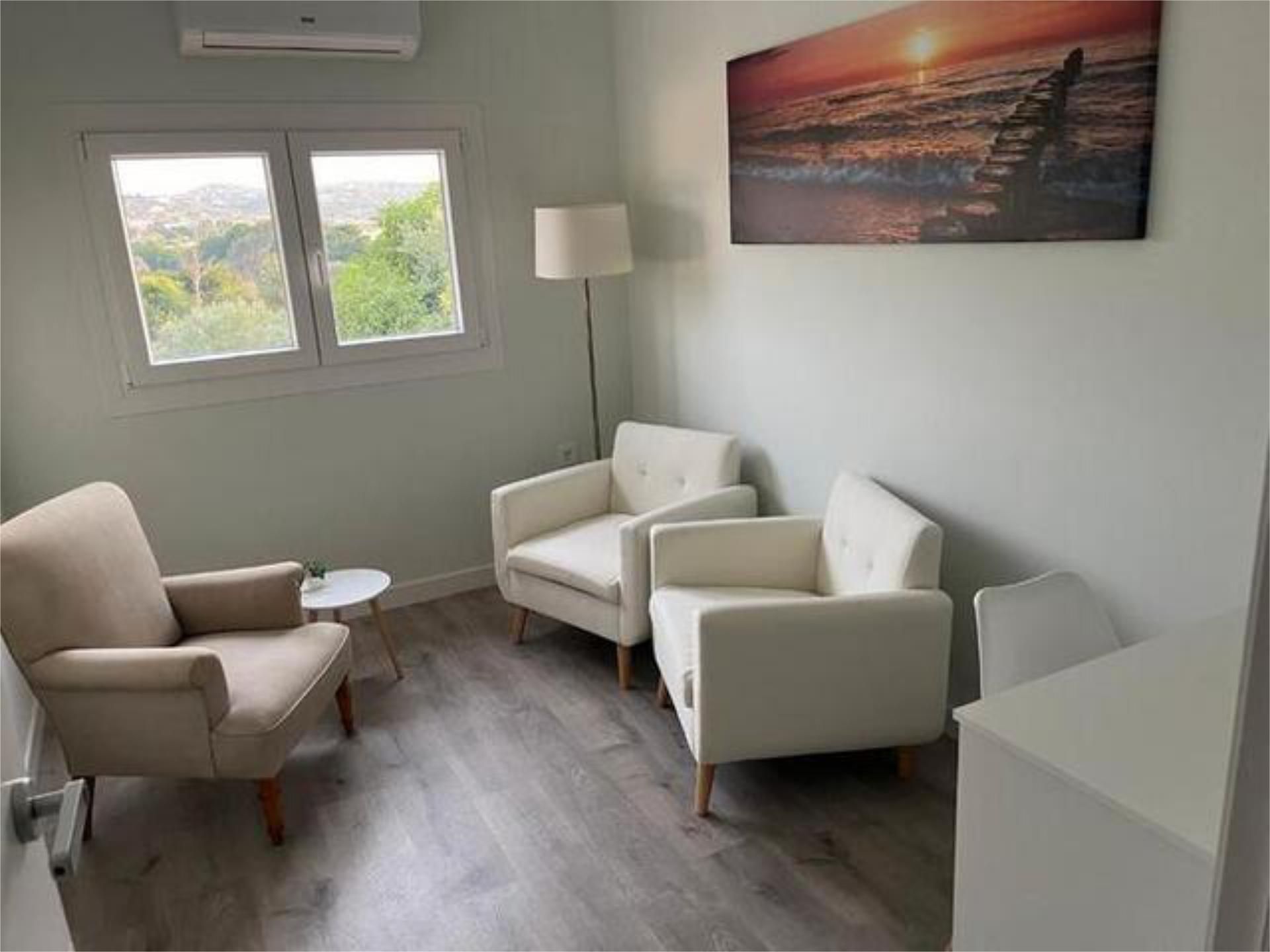 Living room of Office to rent in  Toledo Capital  with Air Conditioner