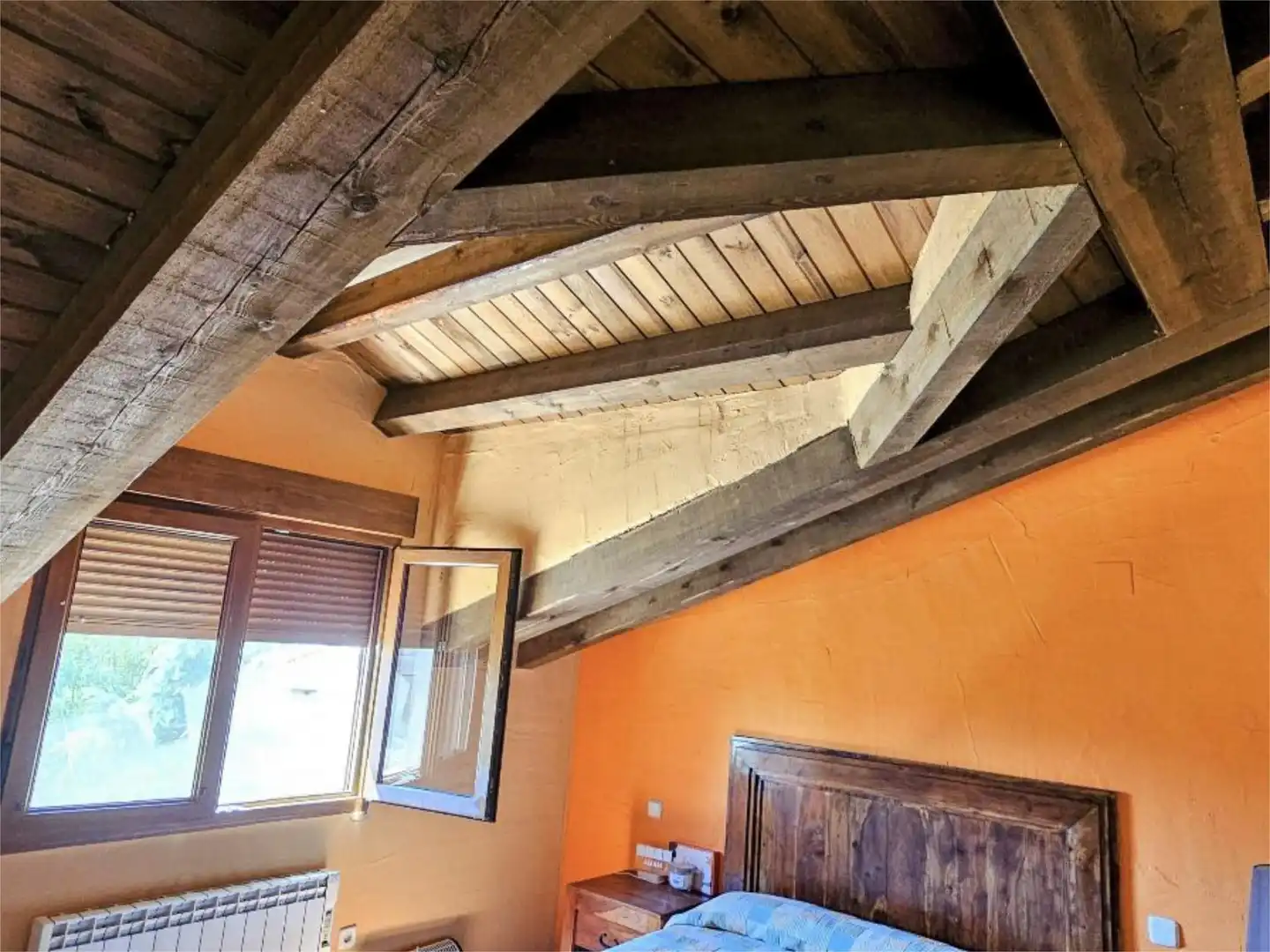 Habitación de Dúplex en venta en Grajera con Calefacción, Terraza y Amueblado