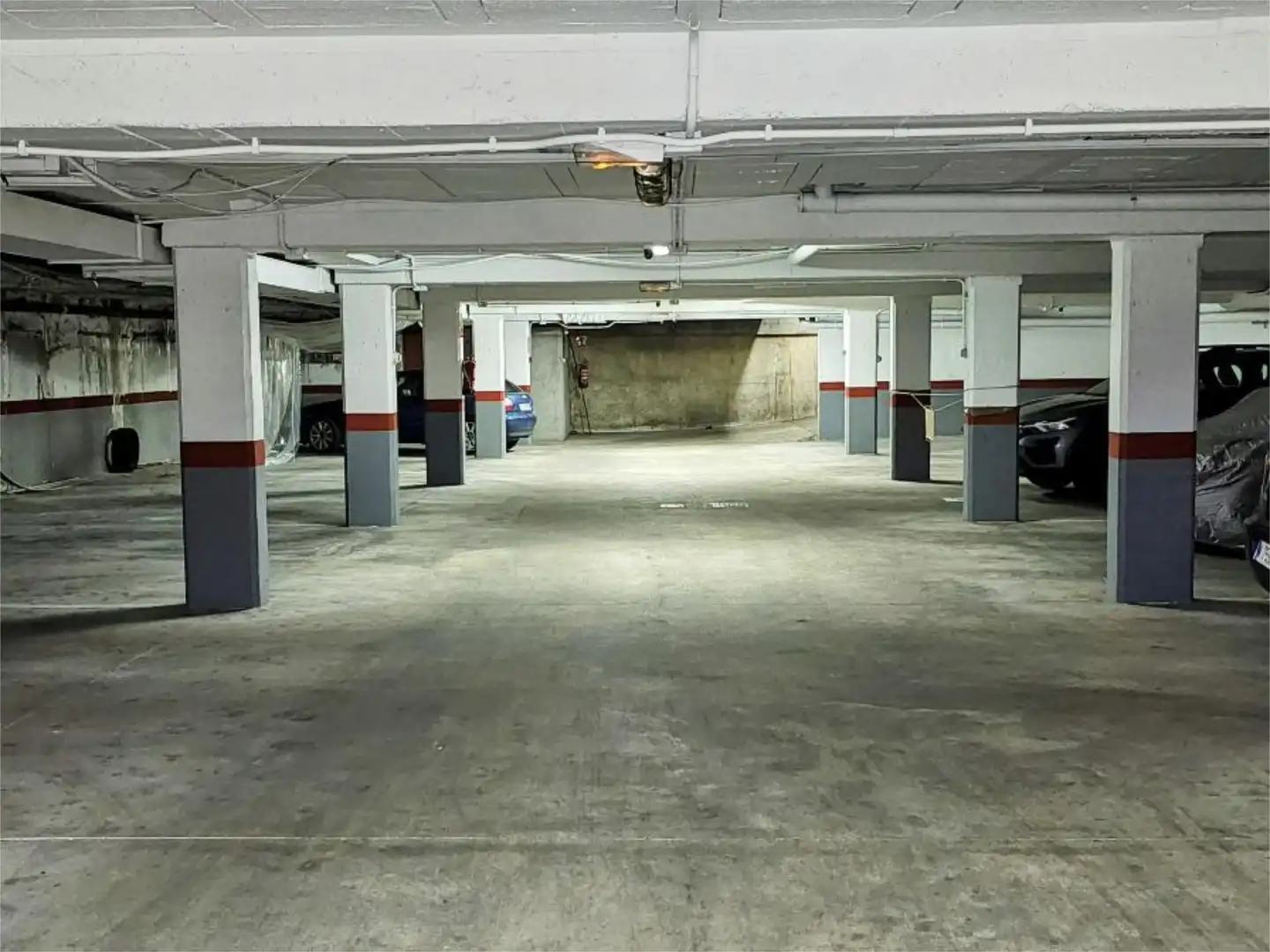 Parking de Dúplex en venta en Grajera con Calefacción, Terraza y Amueblado
